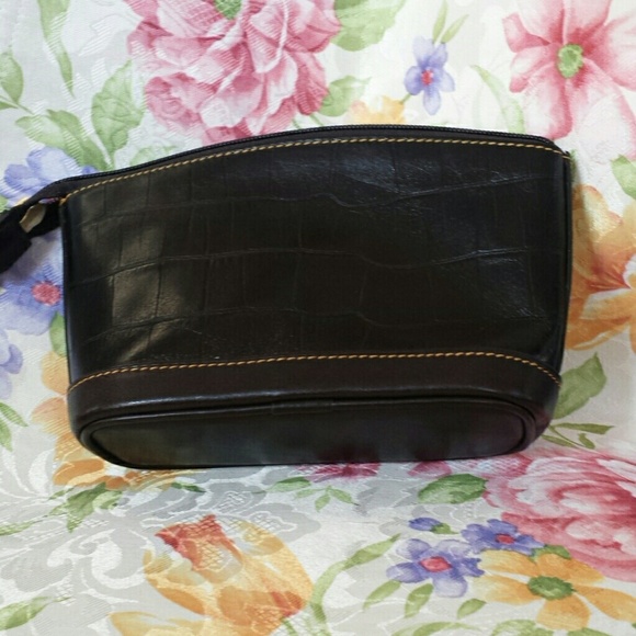 Bags - Picture 3 of 4